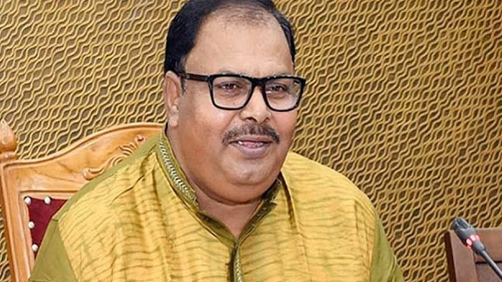 সাবেক প্রতিমন্ত্রী জাকির হোসেনের পরিবারের সম্পদ বিবরণী চেয়ে দুদকের তিন নোটিশ