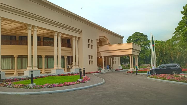যমুনা ও পার্শ্ববর্তী এলাকায় জমায়েত নিষিদ্ধ